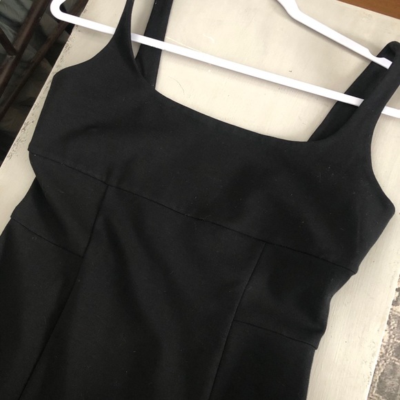 Diane Von Furstenberg... little black dress - Picture 7 of 15